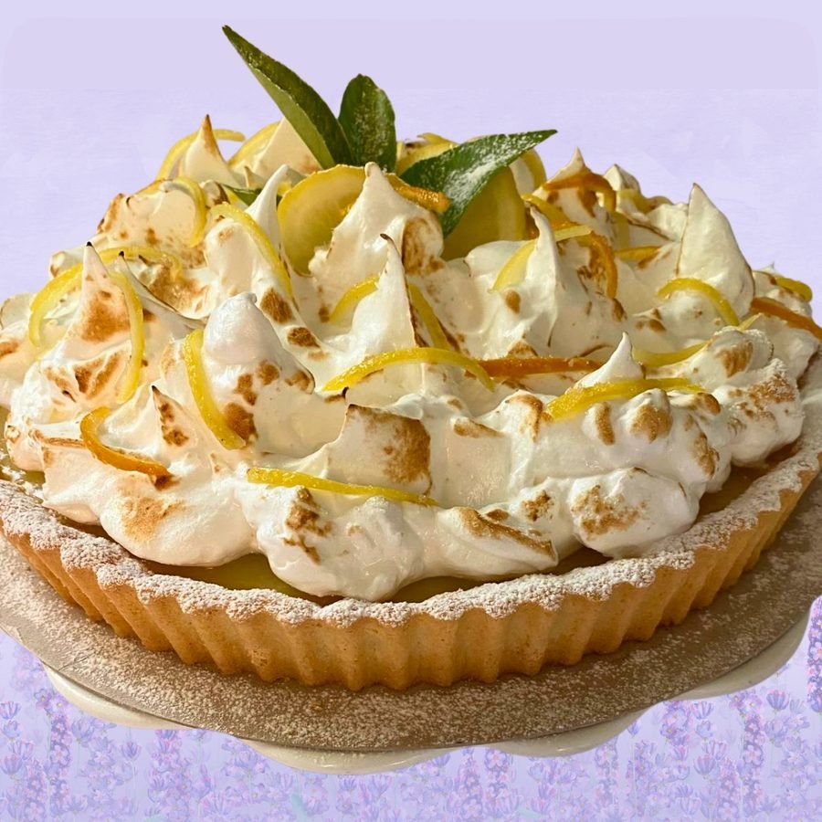 Lemon pie con merengue tostado y ralladura de cítricos